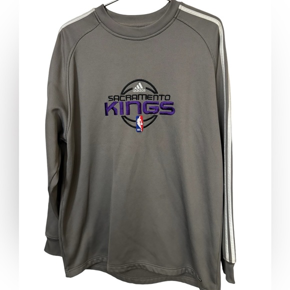 adidas Other - High End Gray Sacramento Kings NBA Adidas Team Oversized Sweatshirt Men’s M
